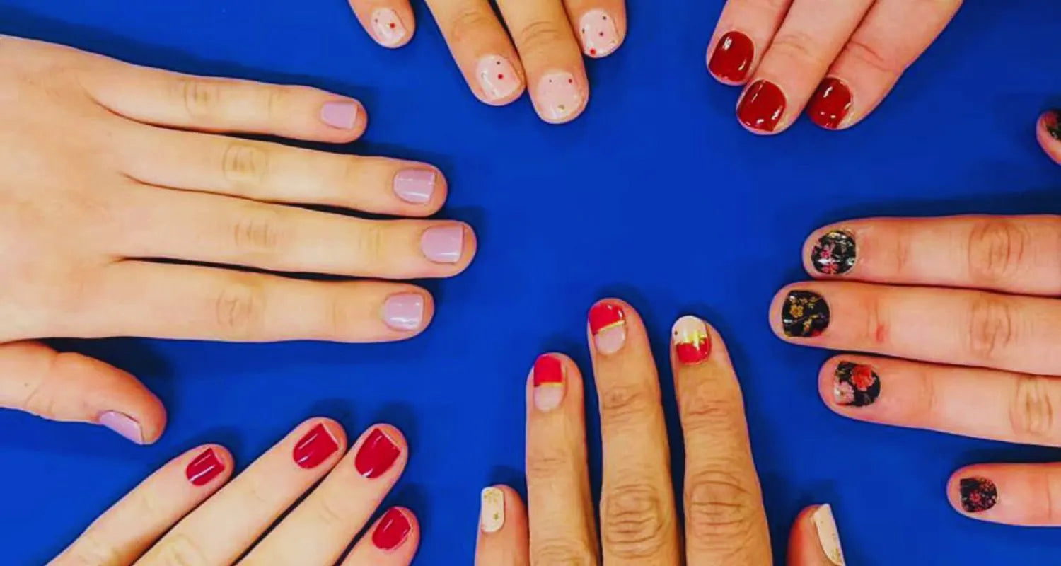 The Ultimate Guide to Choosing Gel Nail Wraps