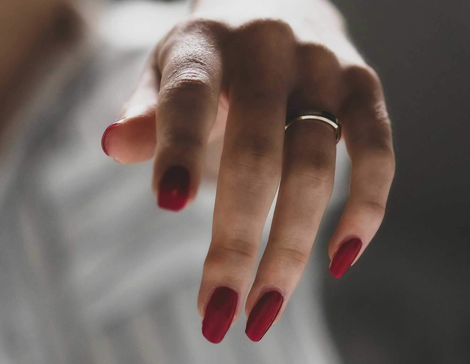 semi-cured gel nails cherry red