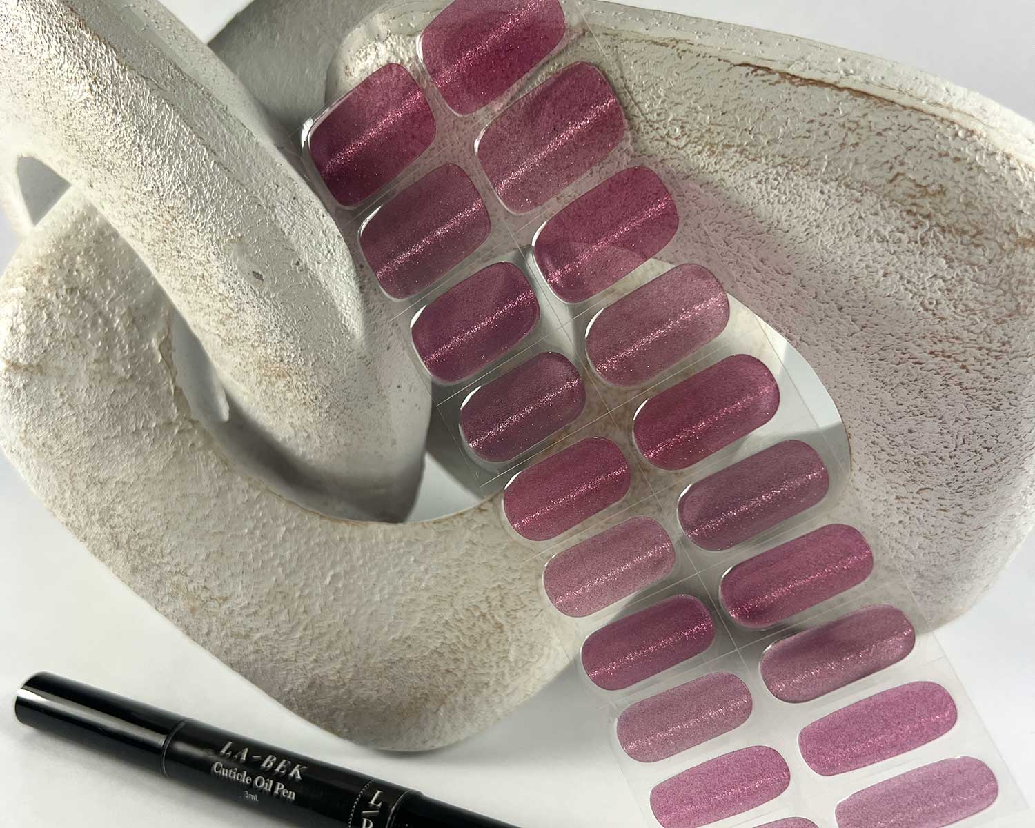 rose-cats-eye-semi-cured-gel-nail-mockup2