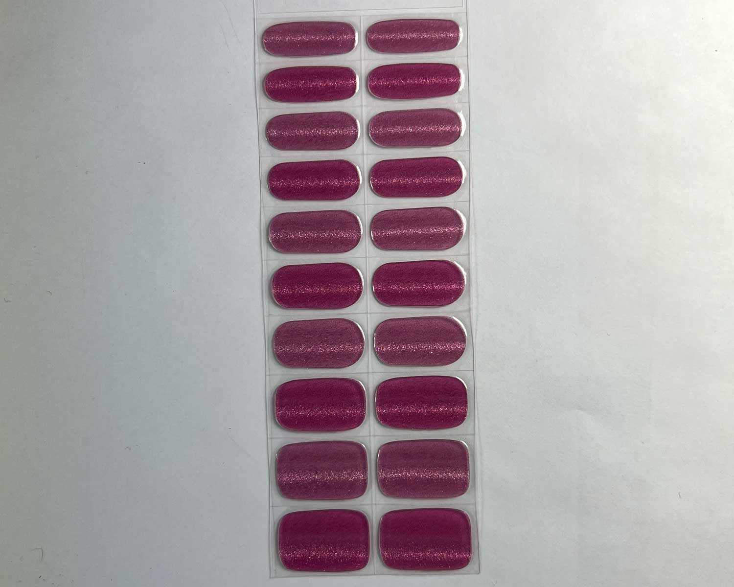 rose-cats-eye-semi-cured-gel-nail-strip