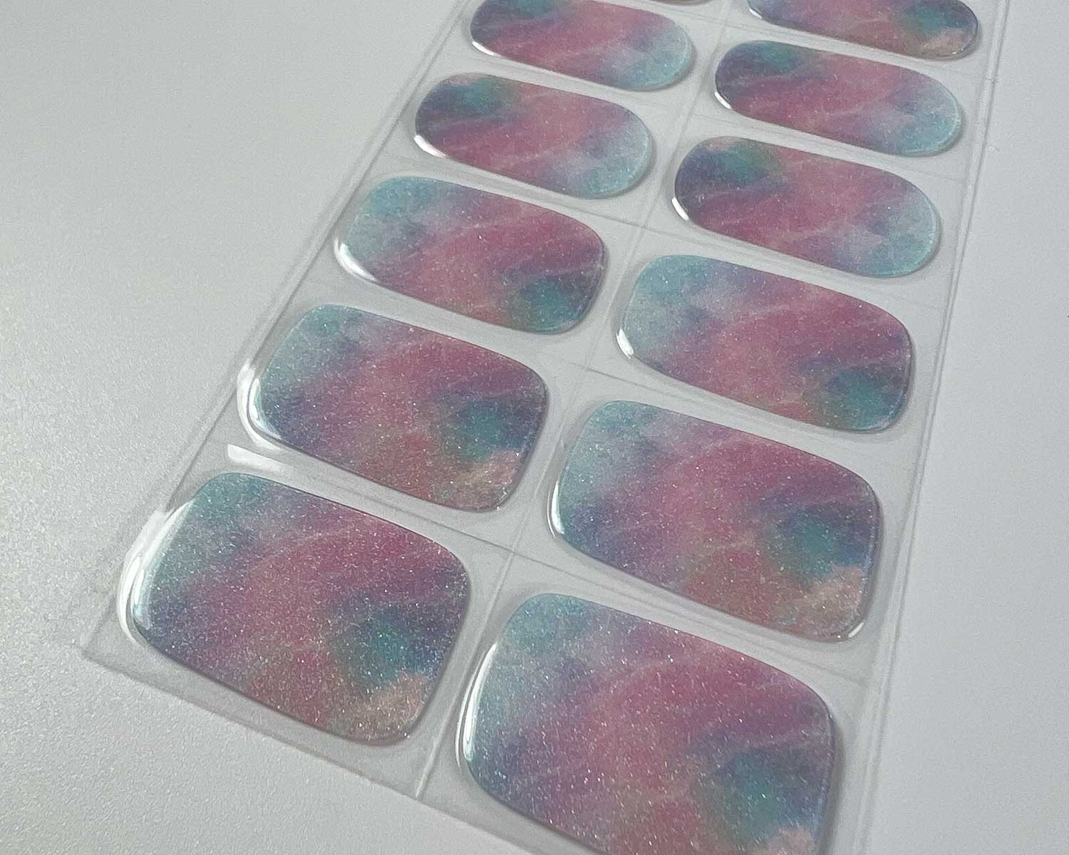 mermaid-glitter-semi-cured-gel-nails-strip-zoom