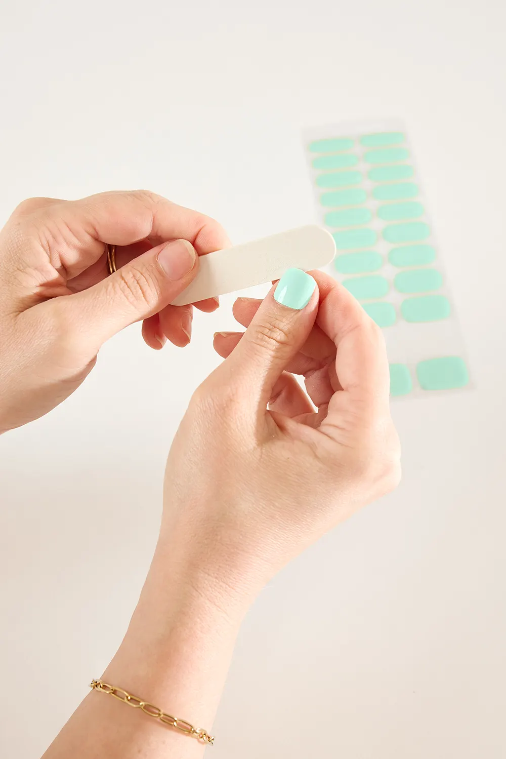 Pretty in Pink Premium Starter Kit including semi-cured gel wraps, lamp, top coat and tools